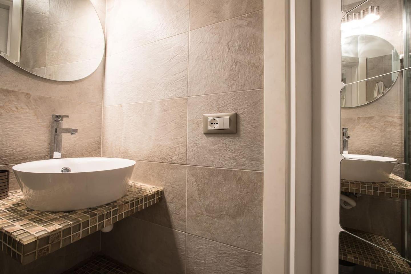 Crispi Deluxe 2 Bedroom Rom Eksteriør billede