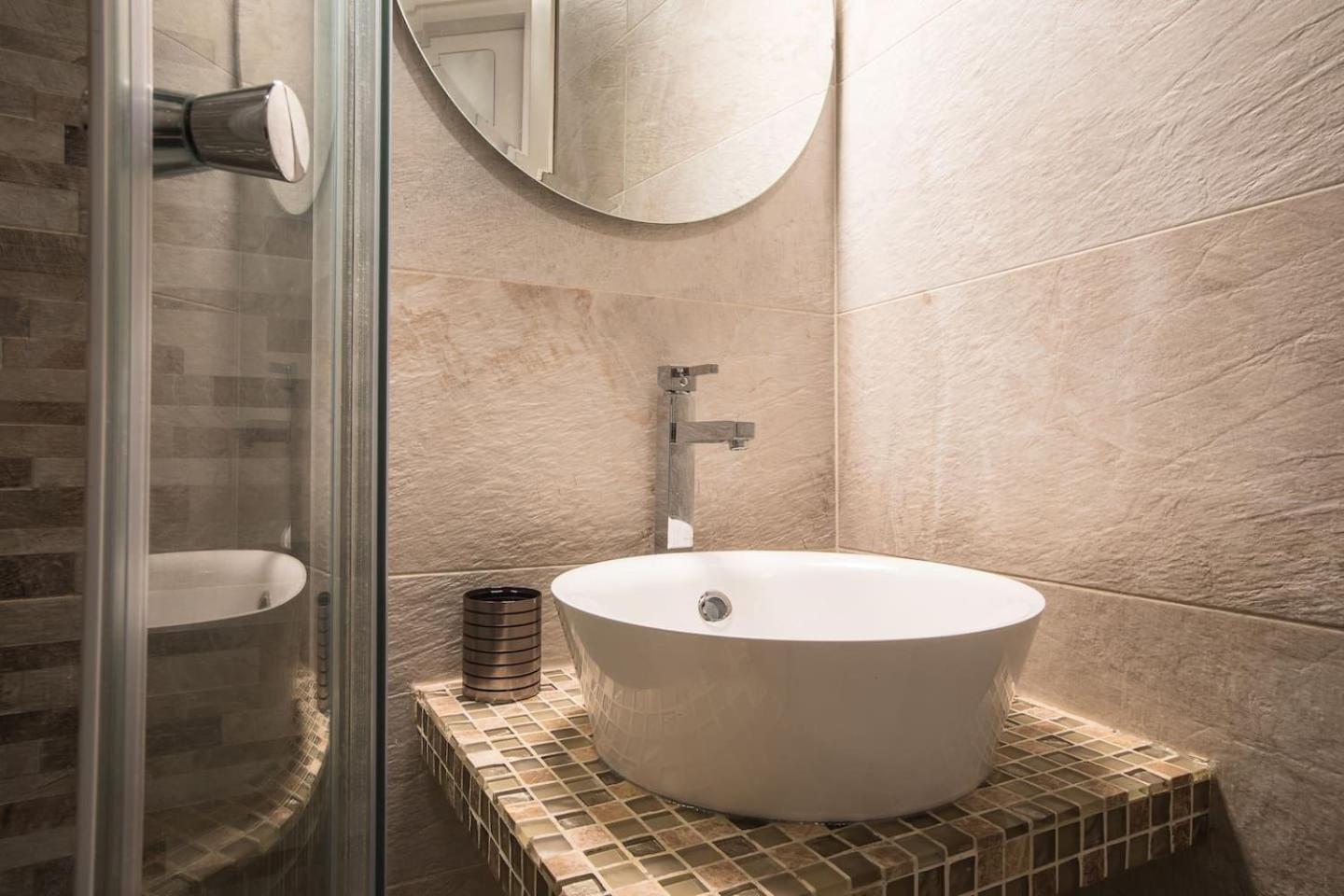 Crispi Deluxe 2 Bedroom Rom Eksteriør billede